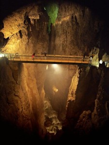 450px-Škocjan_Caves_(5)