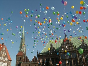 800px-Bremen_Balloons_200310_2