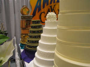 1280px-At_the_Seattle_Bridal_Show2